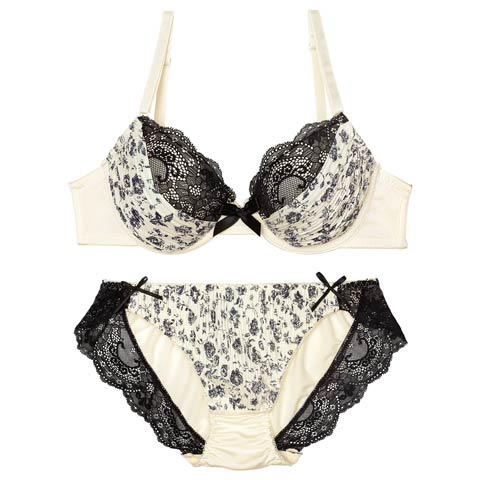 ジュエルレーシィコード育乳脇高ブラジャー